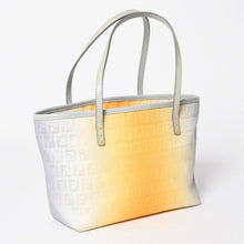 将图片加载到图库查看器中。 極美品 FENDI フェンディ ズッキーノ FFロゴ トートバッグ ハンドバッグ 8BH099 キャンバス レザー グレー イエロー 中古 4a006497