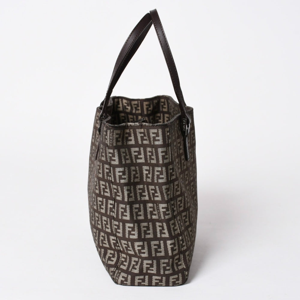 極美品 FENDI フェンディ ズッキーノ柄 ハンドバッグ キャンバス レザー ブラウン ブラックメタル金具 中古 4a006495