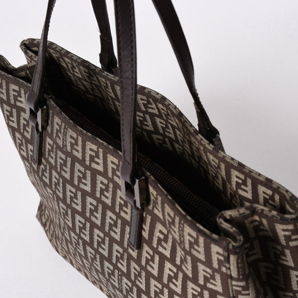 Very good condition FENDI Zucchino pattern handbag canvas leather brown black metal hardware used 4a006495