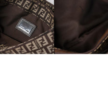 将图片加载到图库查看器中。 極美品 FENDI フェンディ ズッキーノ柄 ハンドバッグ キャンバス レザー ブラウン ブラックメタル金具 中古 4a006495