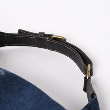 将图片加载到图库查看器中。 極美品 YVES SAINT LAURENT イヴ サンローラン ワンショルダーバッグ カサンドラ 205027 デニム ブルー ゴールド金具 中古 4a006410