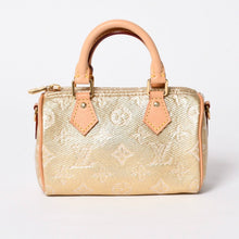 将图片加载到图库查看器中。 極美品 LOUIS VUITTON ルイヴィトン Hand Bag ハンドバッグ Shoulder Bag ショルダーバッグ モノグラムジャガード ナノスピーディ M82242 ゴールド ベージュ 中古 4a006443
