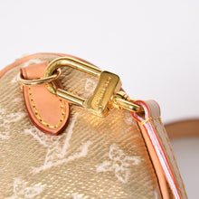 将图片加载到图库查看器中。 極美品 LOUIS VUITTON ルイヴィトン Hand Bag ハンドバッグ Shoulder Bag ショルダーバッグ モノグラムジャガード ナノスピーディ M82242 ゴールド ベージュ 中古 4a006443
