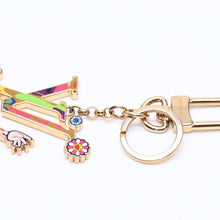 画像をギャラリービューアに読み込む, 極美品 LOUIS VUITTON× TM ルイヴィトン キーホルダー LV アイコニック スーパーフラットチャーム 村上隆 M02468 中古 4a006414