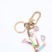 画像をギャラリービューアに読み込む, 極美品 LOUIS VUITTON× TM ルイヴィトン キーホルダー LV アイコニック スーパーフラットチャーム 村上隆 M02468 中古 4a006414