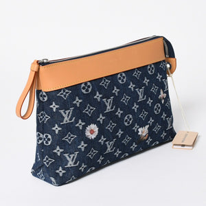新品未使用品 LOUIS VUITTON ルイヴィトン ハンドバッグ クラッチバッグ M27559 ポシェット・ヴォワヤージュ モノグラムデニム 中古 4a006421