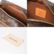 画像をギャラリービューアに読み込む, 新品同様品 LOUIS VUITTON ルイヴィトン ロッカー ドップ・キッド カーゴ M2A501 クラッチバッグ ハンドバッグ ブラウン ゴールド金具 中古 4a006420