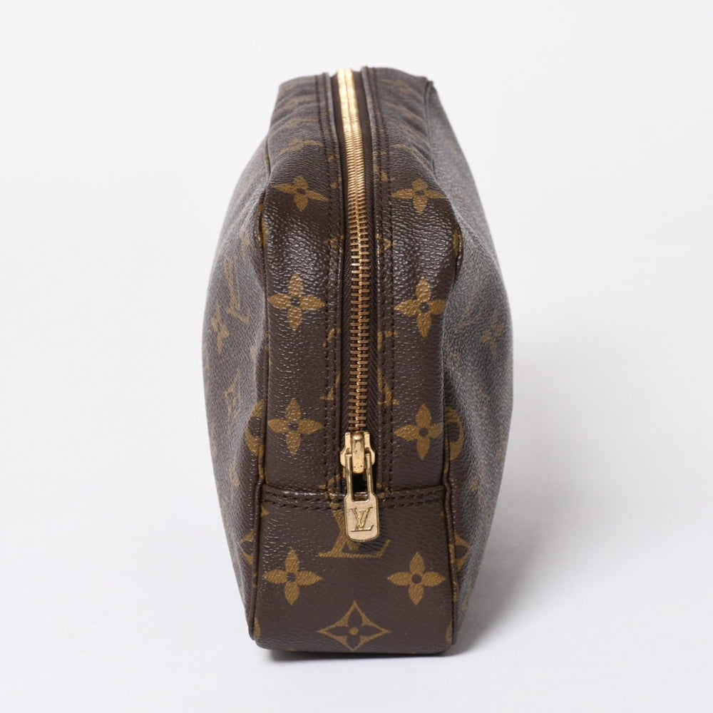 LOUIS VUITTON ルイヴィトン トゥルーストワレット23 コスメポーチ クラッチバッグ ポーチ モノグラム ブラウン 良品 中古 4b010807