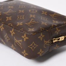 Load the image into the gallery viewer. LOUIS VUITTON ルイヴィトン トゥルーストワレット23 コスメポーチ クラッチバッグ ポーチ モノグラム ブラウン 良品 中古 4b010807