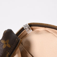 Load the image into the gallery viewer. LOUIS VUITTON ルイヴィトン トゥルーストワレット23 コスメポーチ クラッチバッグ ポーチ モノグラム ブラウン 良品 中古 4b010807