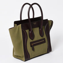 Load the image into the gallery viewer. 極美品 CELINE セリーヌ ラゲージマイクロショッパー ショルダーバッグ ハンドバッグ フィービー期 カーフスキン カーキ ゴールド金具 中古 4a006221