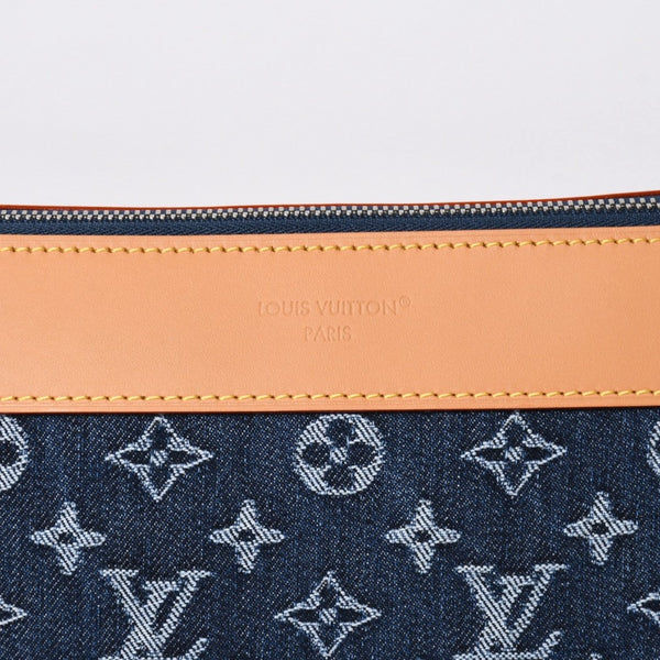 新品未使用品 LOUIS VUITTON ルイヴィトン ハンドバッグ クラッチバッグ M27559 ポシェット・ヴォワヤージュ モノグラムデニム 中古 4a006421