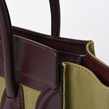 Load the image into the gallery viewer. 極美品 CELINE セリーヌ ラゲージマイクロショッパー ショルダーバッグ ハンドバッグ フィービー期 カーフスキン カーキ ゴールド金具 中古 4a006221