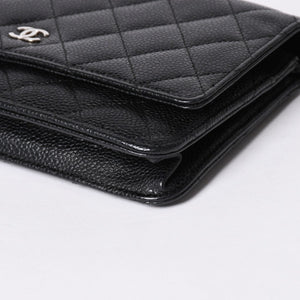 極美品 CHANEL シャネル チェーンウォレット 長財布 AP0250 22番台 ココマーク キャビアスキン ブラック シルバー金具 中古 4a004351