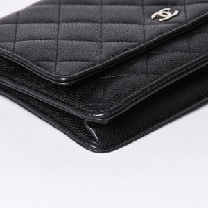 極美品 CHANEL シャネル チェーンウォレット 長財布 AP0250 22番台 ココマーク キャビアスキン ブラック シルバー金具 中古 4a004351