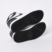 将图片加载到图库查看器中。 新品未使用品 NIKE AIR JORDAN 1 RETRO HI OG エアジョーダン 1 × UNION ユニオン × FRAGMENT DESIGN フラグメントデザイン サイズ9.0 中古 4a006250