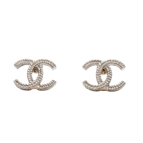 極美品 CHANEL シャネル ピアス スリム ココマーク チェーン柄 ゴールド 06P 刻印片側 earrings slim CC chain 06P GD 美品 中古 4a000639