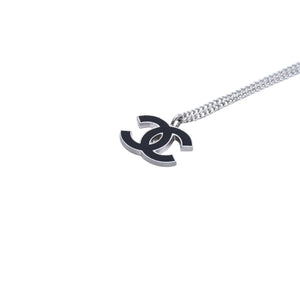 極美品 CHANEL シャネル ネックレス ココマーク 06P ブラック 黒 シルバー necklace COCO BK×SV 06P 美品 中古 4a000650