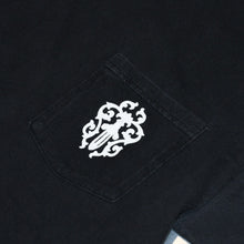 画像をギャラリービューアに読み込む, CHROME HEARTS クロムハーツ ヴァインダガー 半袖Tシャツ サイズM ホースシュー フローラルクロス ブラック 美品 中古 4a001530