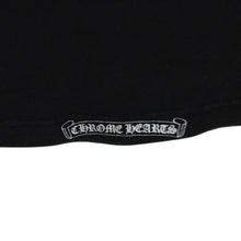 画像をギャラリービューアに読み込む, CHROME HEARTS クロムハーツ ヴァインダガー 半袖Tシャツ サイズM ホースシュー フローラルクロス ブラック 美品 中古 4a001530