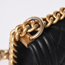 画像をギャラリービューアに読み込む, 極美品 CHANEL シャネル ボーイシャネル ショルダーバッグ スモールハンドバッグ 29番台 キャビアスキン A67085 ココマーク ブラック ゴールド金具 中古 4a006429