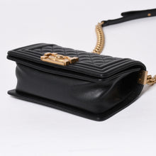 画像をギャラリービューアに読み込む, 極美品 CHANEL シャネル ボーイシャネル ショルダーバッグ スモールハンドバッグ 29番台 キャビアスキン A67085 ココマーク ブラック ゴールド金具 中古 4a006429