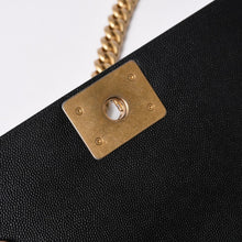 画像をギャラリービューアに読み込む, 極美品 CHANEL シャネル ボーイシャネル ショルダーバッグ スモールハンドバッグ 29番台 キャビアスキン A67085 ココマーク ブラック ゴールド金具 中古 4a006429