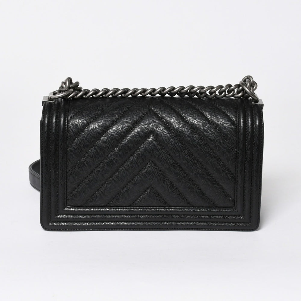 新品同様品 CHANEL シャネル ボーイシャネル チェーンショルダーバッグ ショルダーバッグ シェブロン Vステッチ 24番台 ココマーク ブラック 中古 4a006433