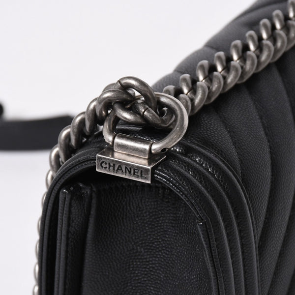新品同様品 CHANEL シャネル ボーイシャネル チェーンショルダーバッグ ショルダーバッグ シェブロン Vステッチ 24番台 ココマーク ブラック 中古 4a006433