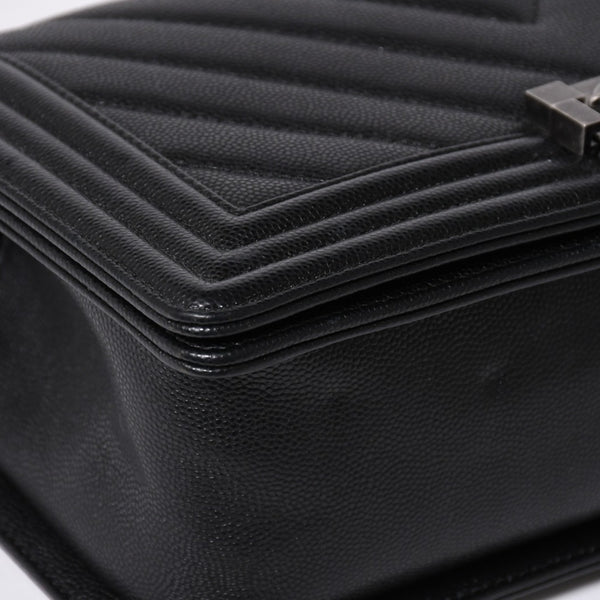 新品同様品 CHANEL シャネル ボーイシャネル チェーンショルダーバッグ ショルダーバッグ シェブロン Vステッチ 24番台 ココマーク ブラック 中古 4a006433