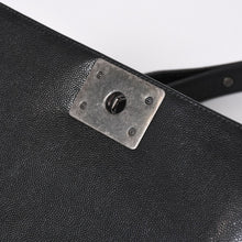 将图片加载到图库查看器中。 新品同様品 CHANEL シャネル ボーイシャネル チェーンショルダーバッグ ショルダーバッグ シェブロン Vステッチ 24番台 ココマーク ブラック 中古 4a006433