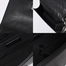 将图片加载到图库查看器中。 新品同様品 CHANEL シャネル ボーイシャネル チェーンショルダーバッグ ショルダーバッグ シェブロン Vステッチ 24番台 ココマーク ブラック 中古 4a006433