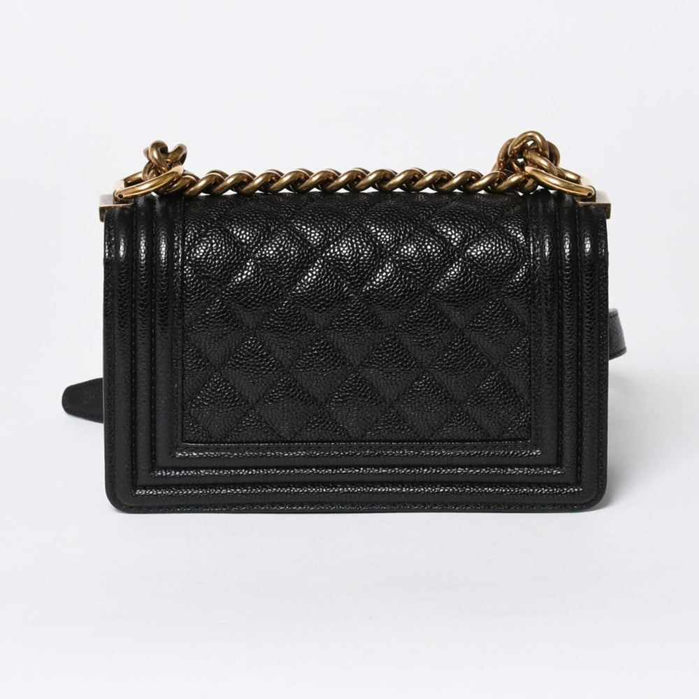 CHANEL シャネル ボーイシャネル ショルダーバッグ チェーンショルダーバッグ 19番台 キャビアスキン ココマーク ブラック ゴールド金具 美品 中古 4a006436