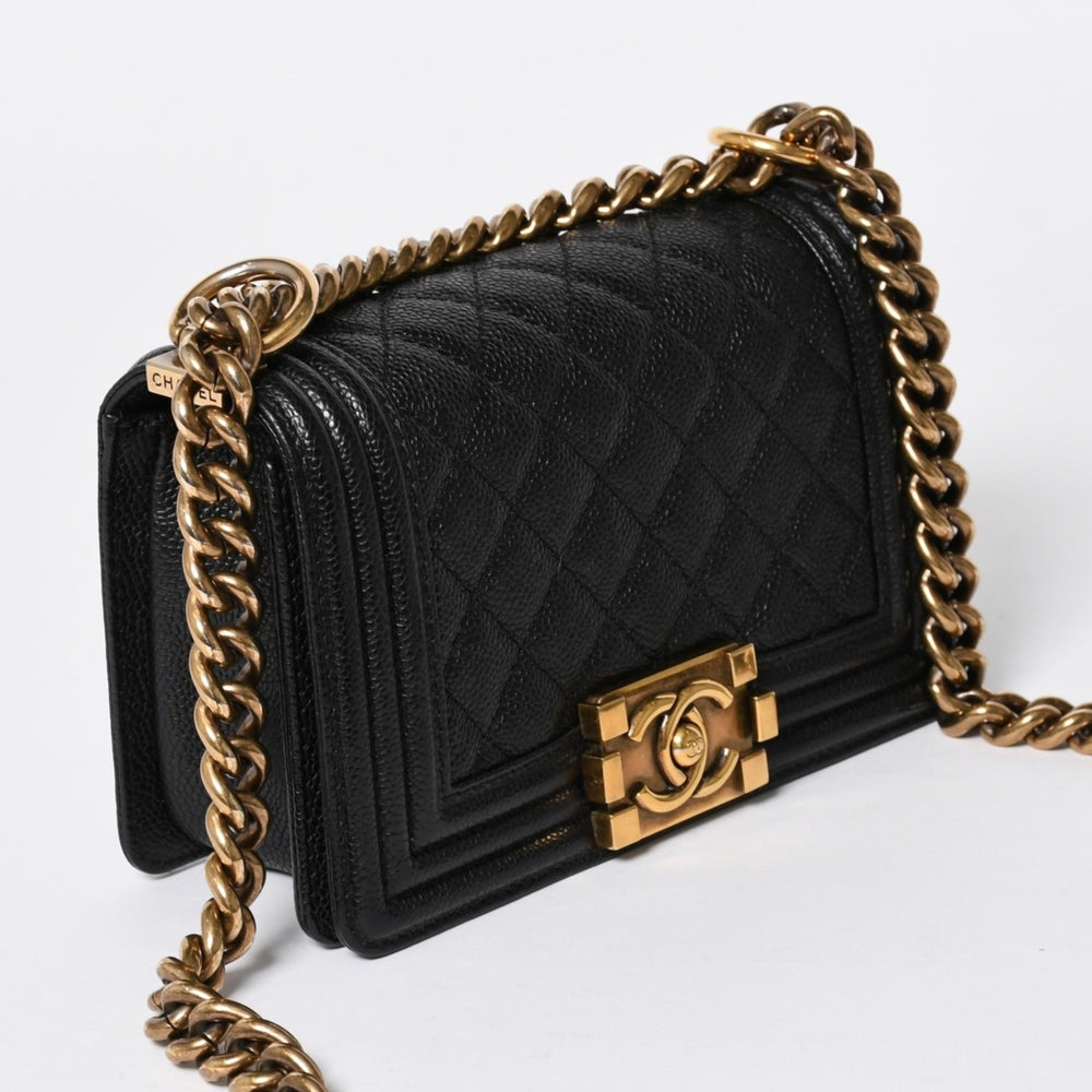 CHANEL シャネル ボーイシャネル ショルダーバッグ チェーンショルダーバッグ 19番台 キャビアスキン ココマーク ブラック ゴールド金具 美品 中古 4a006436