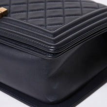 画像をギャラリービューアに読み込む, 極美品 CHANEL シャネル ボーイシャネル25 Wチェーンショルダーバッグ 26番台 ココマーク A67086 ラムスキン ネイビー 中古 4a006434