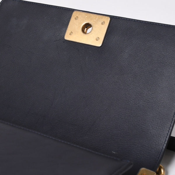 極美品 CHANEL シャネル ボーイシャネル25 Wチェーンショルダーバッグ 26番台 ココマーク A67086 ラムスキン ネイビー 中古 4a006434