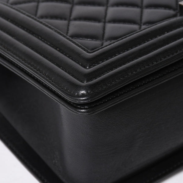 極美品 CHANEL シャネル ボーイシャネル チェーンショルダーバッグ A67086 23番台 ラムスキン ココマーク ブラック シルバー金具 中古 4a006432