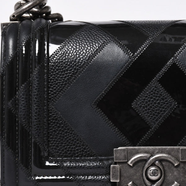 極美品 CHANEL シャネル ボーイシャネル チェーンショルダー ショルダーバッグ 30番台 ブラック 中古 4a006430