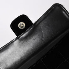 Load the image into the gallery viewer. 新品同様品 CHANEL シャネル チョコバー ベルベット シングルフラップ シングルチェーンバッグ 6番台 ベロア ゴールド金具 中古 4a006444