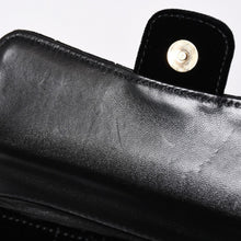 Load the image into the gallery viewer. 新品同様品 CHANEL シャネル チョコバー ベルベット シングルフラップ シングルチェーンバッグ 6番台 ベロア ゴールド金具 中古 4a006444