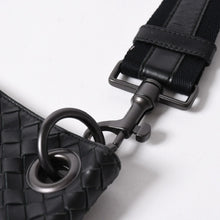 将图片加载到图库查看器中。 極美品 BOTTEGA VENETA ボッテガヴェネタ ショルダーバッグ イントレチャート 161623 V456C 1000 ブラック レザー 中古 4a006518