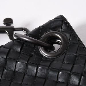 極美品 BOTTEGA VENETA ボッテガヴェネタ ショルダーバッグ イントレチャート 161623 V456C 1000 ブラック レザー 中古 4a006518