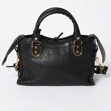 将图片加载到图库查看器中。 極美品 BALENCIAGA バレンシアガ ミニ シティ ハンドバッグ ショルダーバッグ 2WAY 390160 レザー ブラック 中古 4a006396