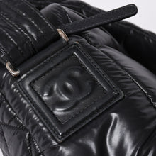 将图片加载到图库查看器中。 極美品 CHANEL シャネル コココクーン ショルダーバッグ A48616 14番台 ココマーク ナイロン ブラック シルバー金具 キルティング 中古 4a006528