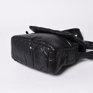 極美品 CHANEL シャネル コココクーン ショルダーバッグ A48616 14番台 ココマーク ナイロン ブラック シルバー金具 キルティング 中古 4a006528