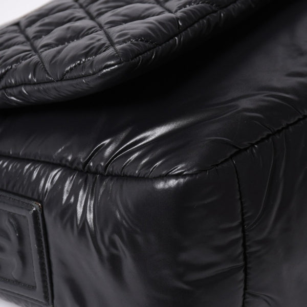 極美品 CHANEL シャネル コココクーン ショルダーバッグ A48616 14番台 ココマーク ナイロン ブラック シルバー金具 キルティング 中古 4a006528