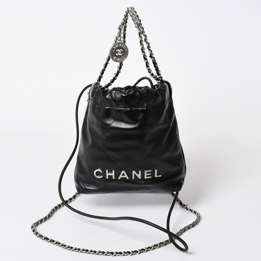 新品同様品 CHANEL シャネル シャネル22 ミニバッグ 2WAY ハンドバッグ ショルダーバッグ ランダム番台 ブラック シルバー金具 中古 4a006458