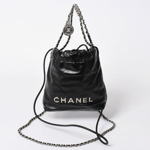 新品同様品 CHANEL シャネル シャネル22 ミニバッグ 2WAY ハンドバッグ ショルダーバッグ ランダム番台 ブラック シルバー金具 中古 4a006458