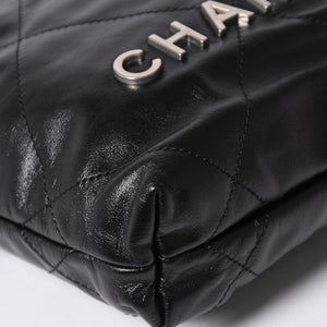 新品同様品 CHANEL シャネル シャネル22 ミニバッグ 2WAY ハンドバッグ ショルダーバッグ ランダム番台 ブラック シルバー金具 中古 4a006458