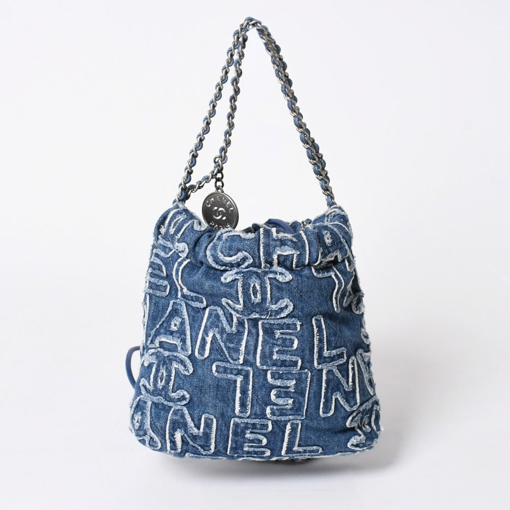 新品同様 CHANEL シャネル CHANEL22 ミニ 2WAYショルダーバッグ ココマーク AS3980 デニム ブルー シルバー金具 中古 4a006452